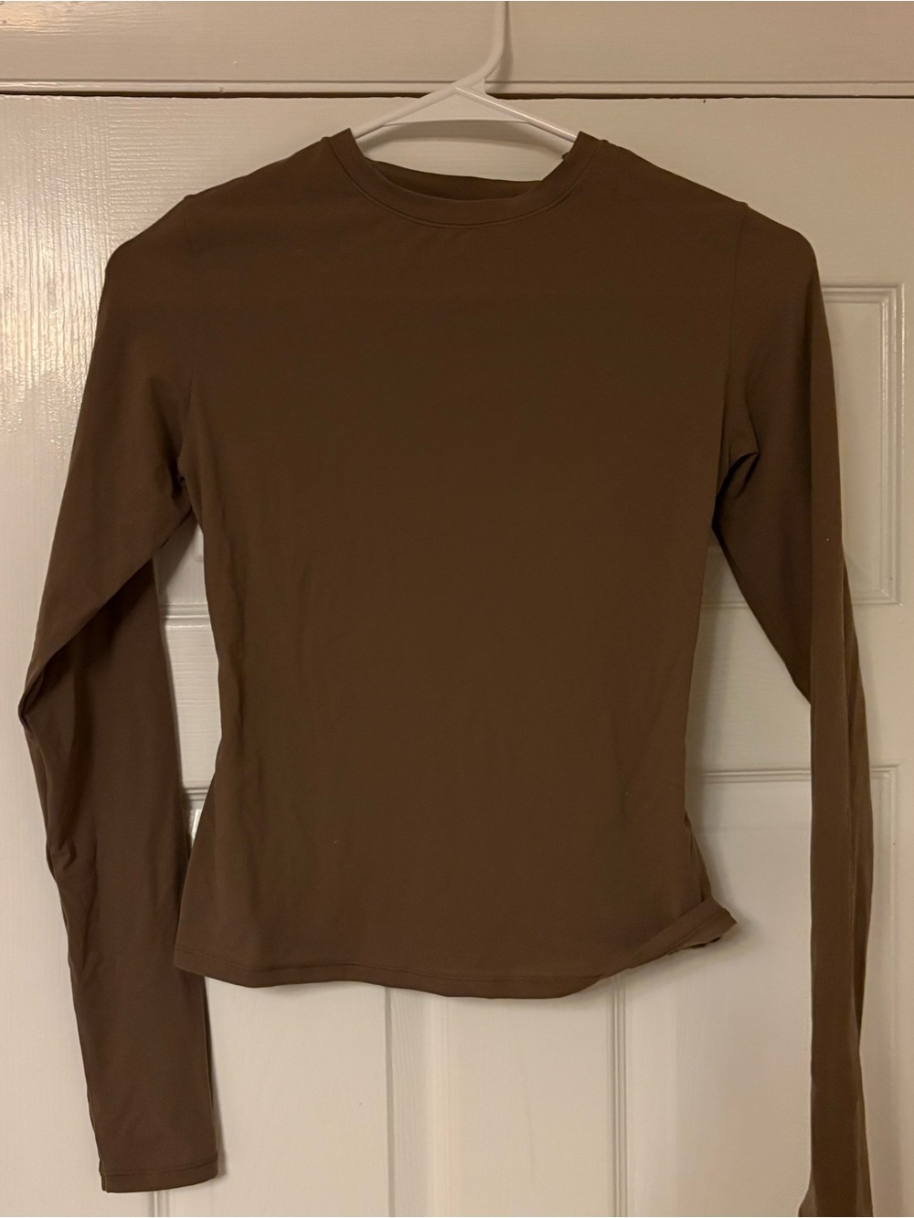 Skims fits everybody long sleeve top amethyst small NWT - Picture 2 of 4